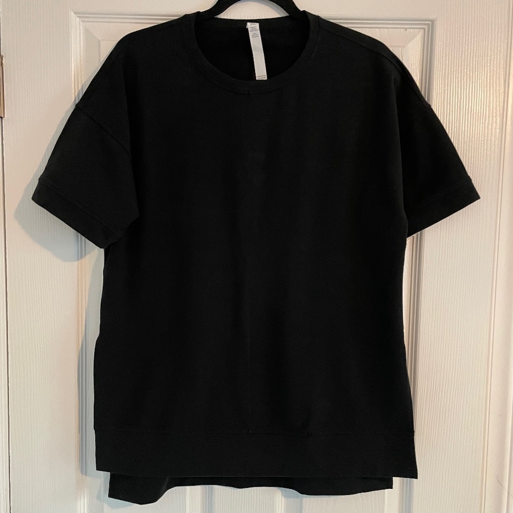 Lululemon short sleeve top
